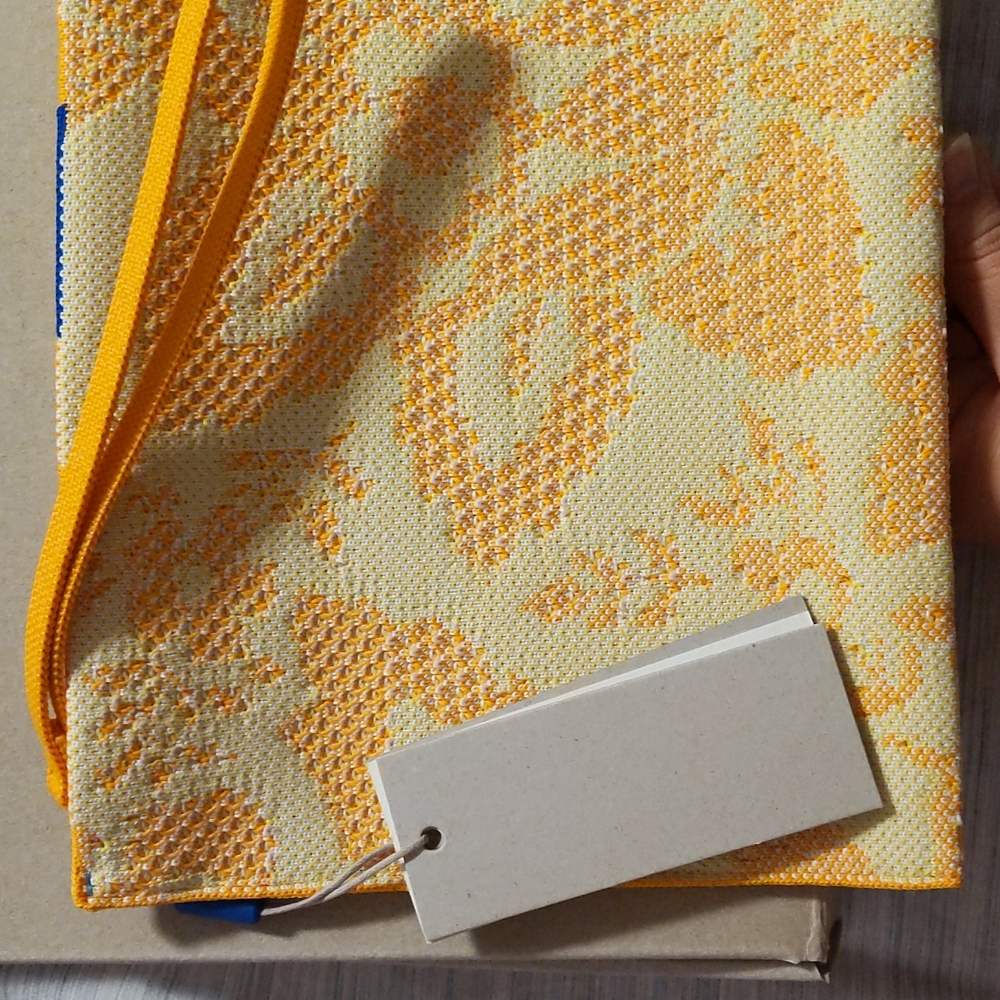 🔥 Rothy's Essential Pouch Jardin Yellow